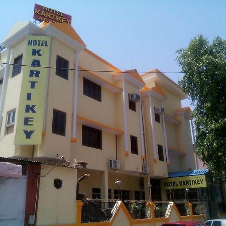 Hotel Kartikey ชัยปุระ ภายนอก รูปภาพ