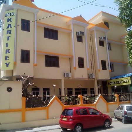 Hotel Kartikey ชัยปุระ ภายนอก รูปภาพ