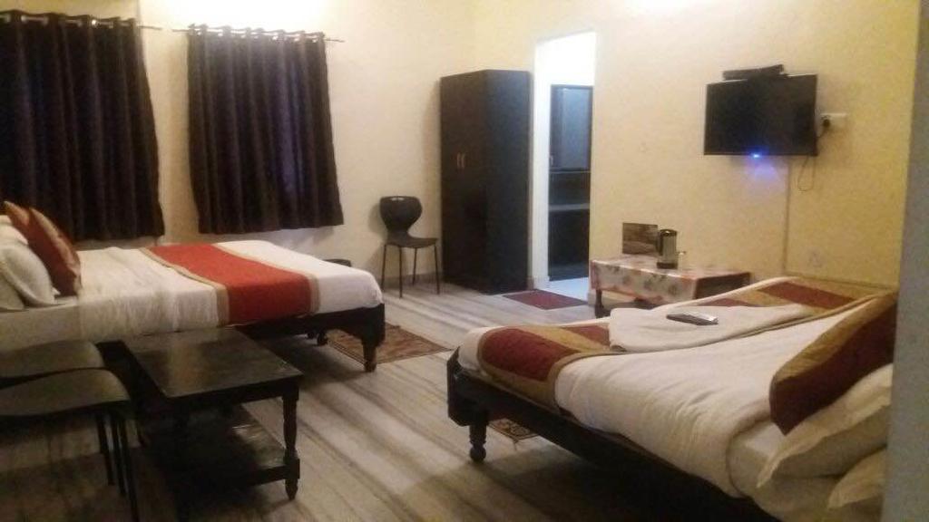 Hotel Kartikey ชัยปุระ ภายนอก รูปภาพ
