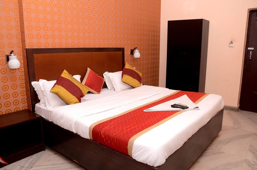 Hotel Kartikey ชัยปุระ ภายนอก รูปภาพ