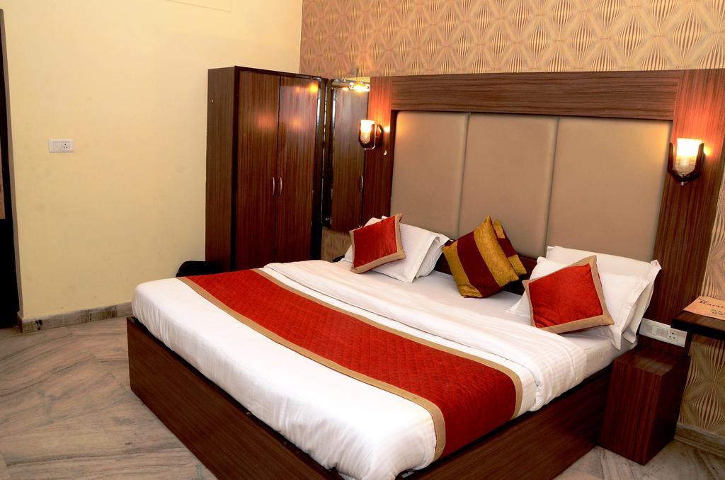 Hotel Kartikey ชัยปุระ ภายนอก รูปภาพ